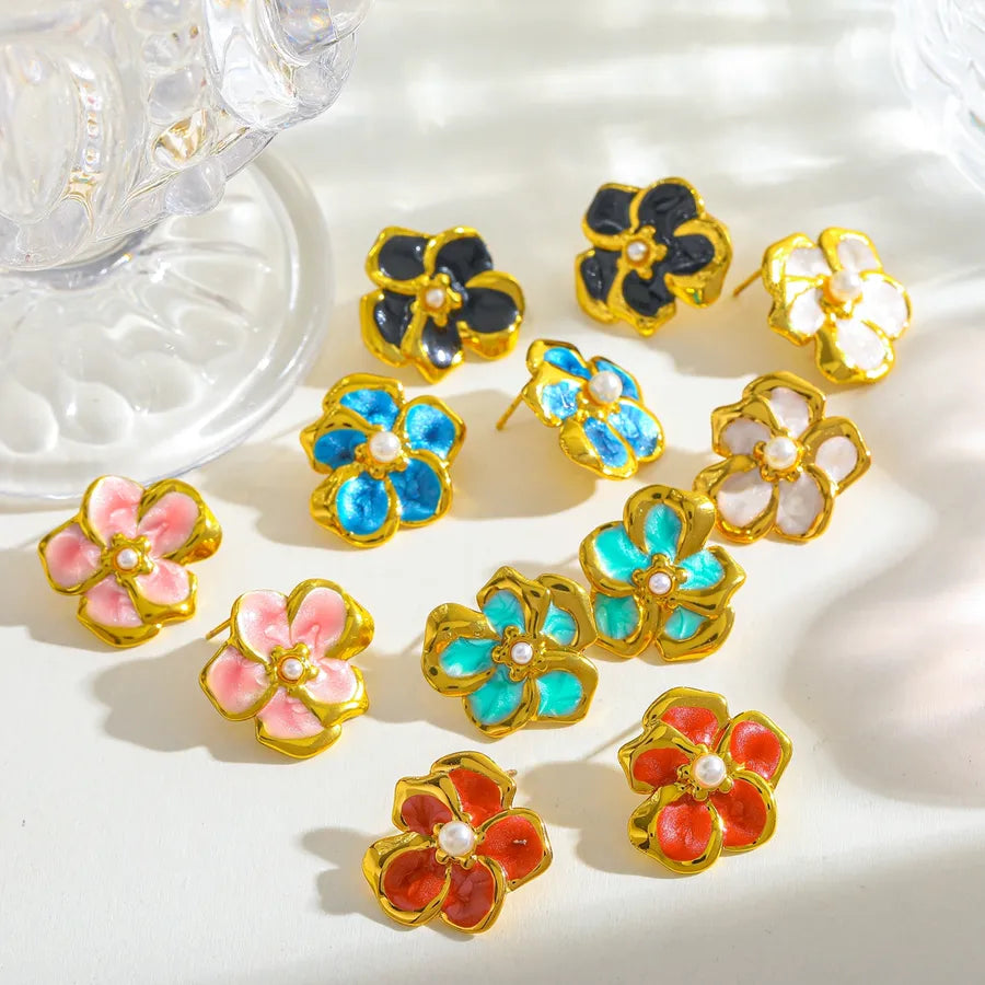 18K Gold Plated Pearl Flower Stud Earrings