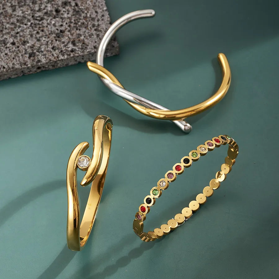 18K Gold Eye Knot Stainless Steel Bangle