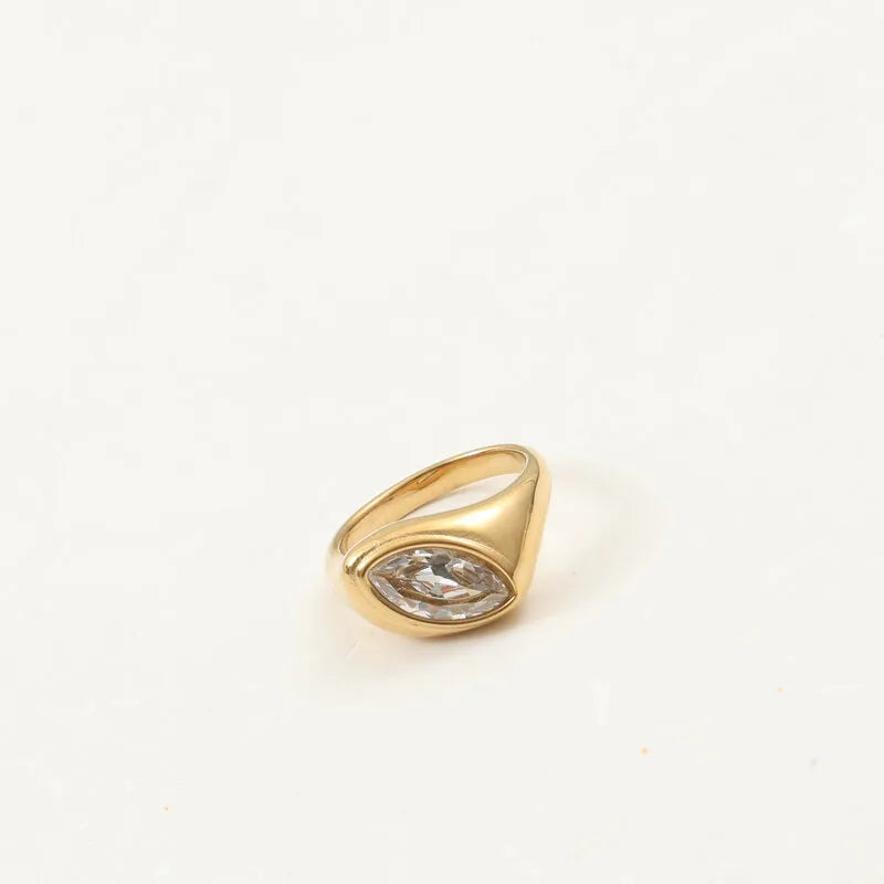 18K Gold Eye-Shaped Zirconia Ring