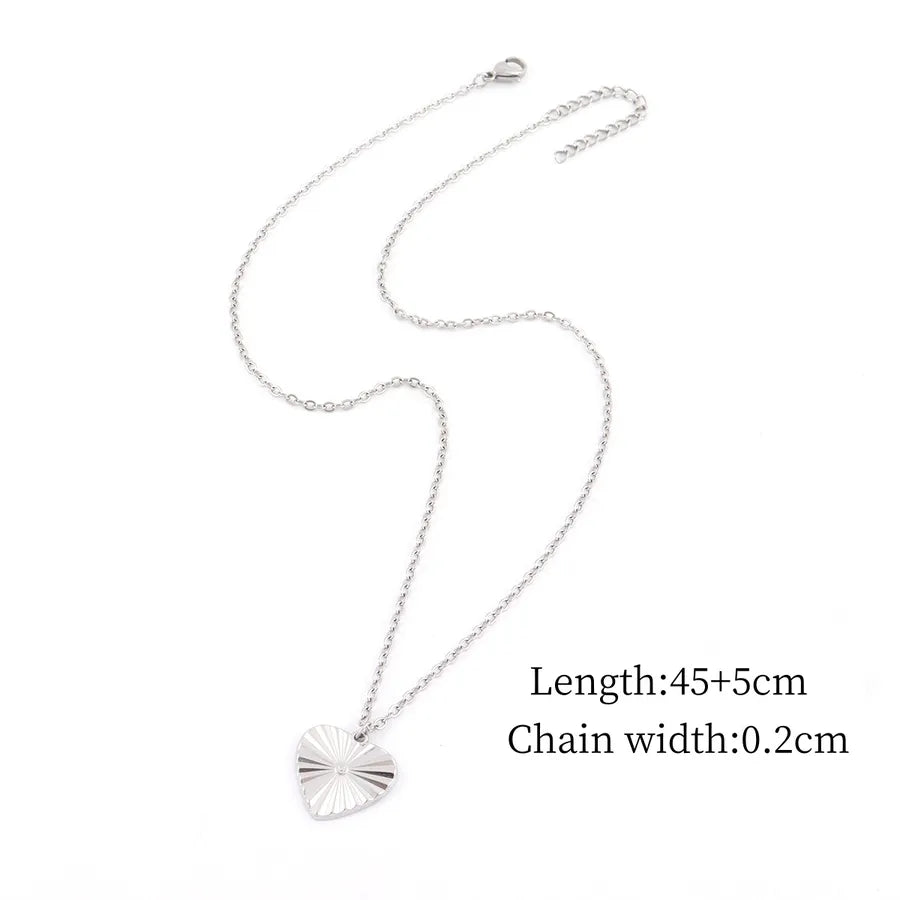 18K Gold Plated Heart Pendant Necklace Silver Average Size