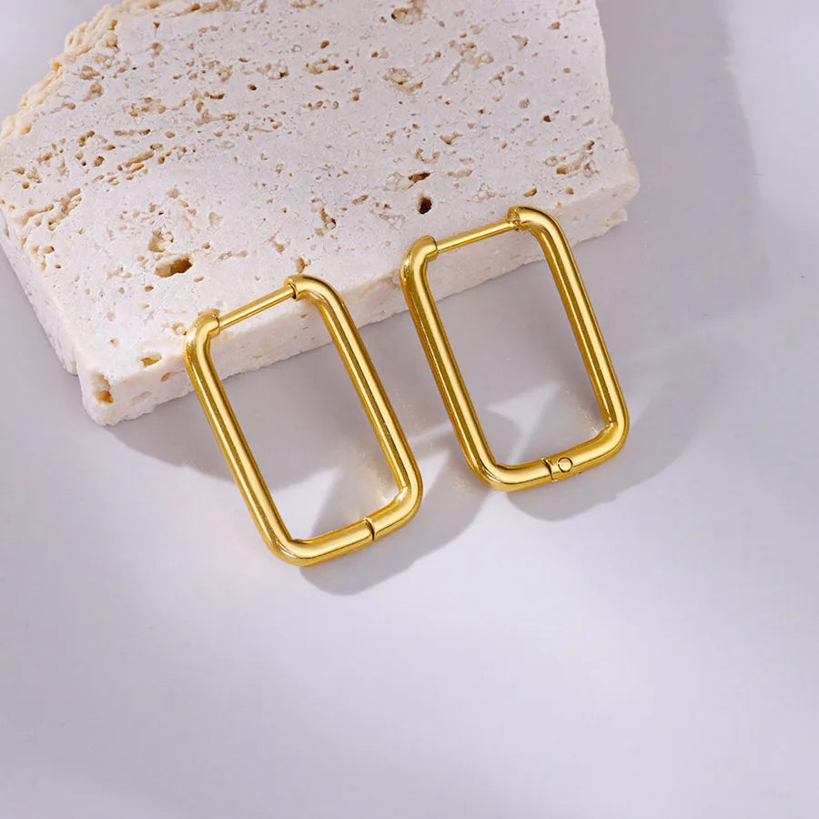 Elegant Geometric Flower Stud Earrings