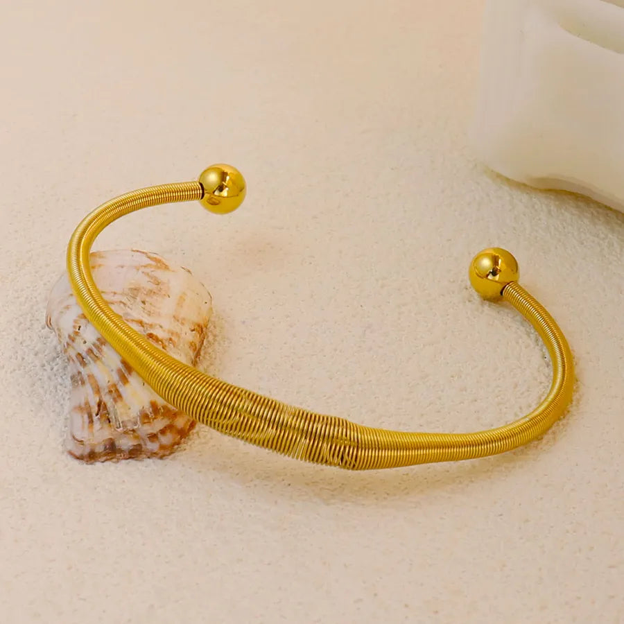 18K Gold Plated Zircon Hollow Stainless Steel Bracelet Average Size Gold Style 25