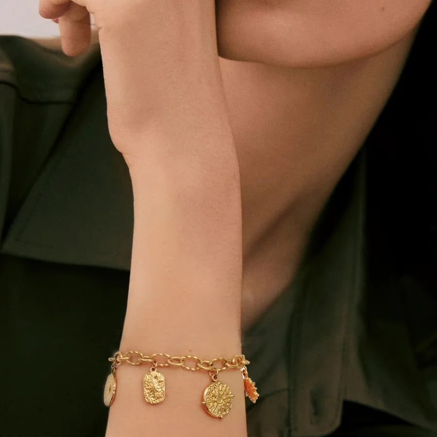 Gold Sun Face Pendant Bracelet for Women