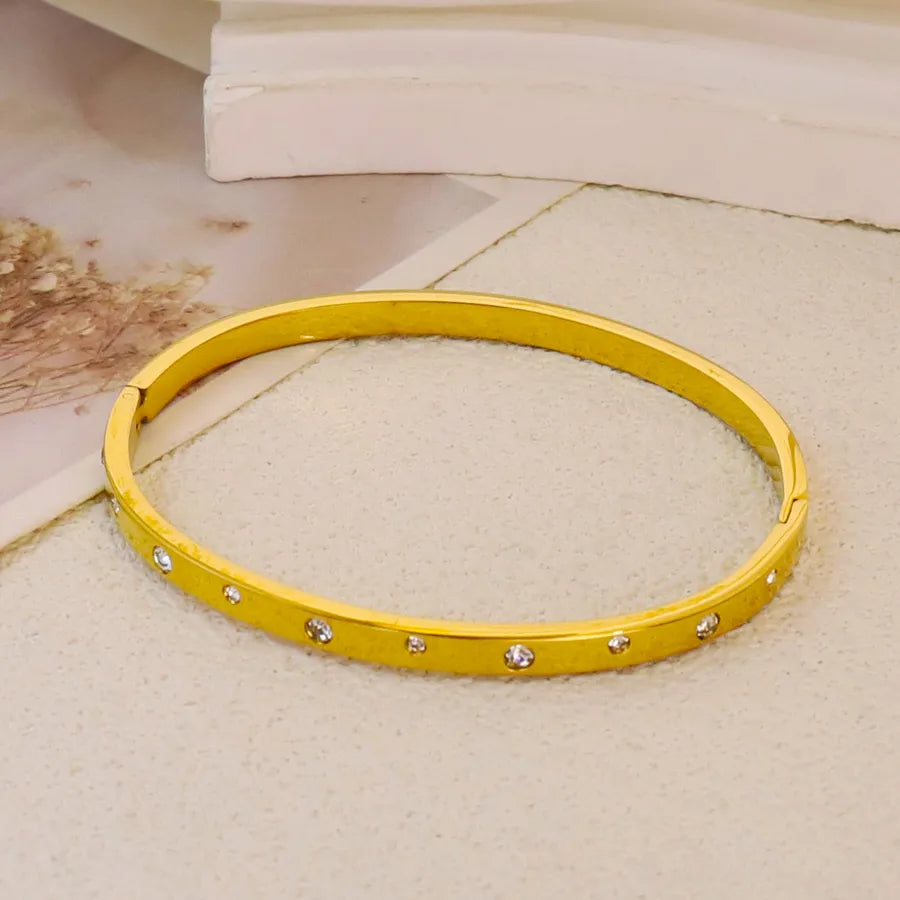 18K Gold Plated Zircon Hollow Stainless Steel Bracelet Average Size Gold Style 46