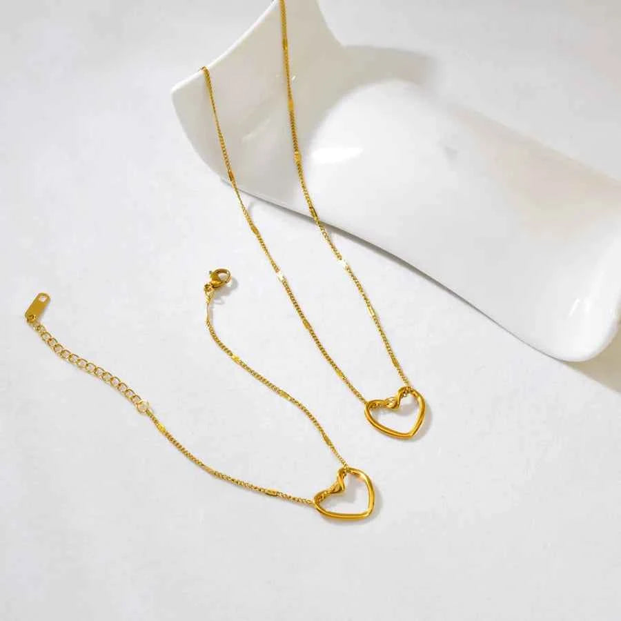 18K Gold Plated Hollow Heart Necklace & Bracelet Set