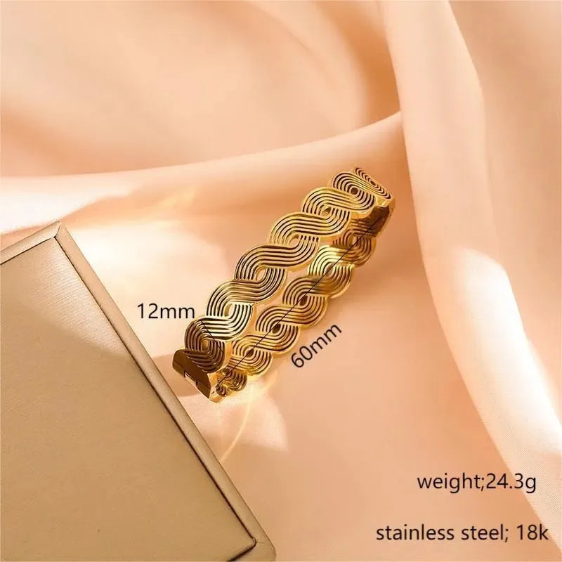 Retro Titanium Steel Cross-Line Bracelet