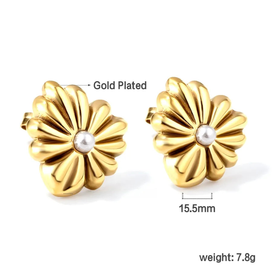 18K Gold Plated Geometric Pearl Earrings EA57260AG