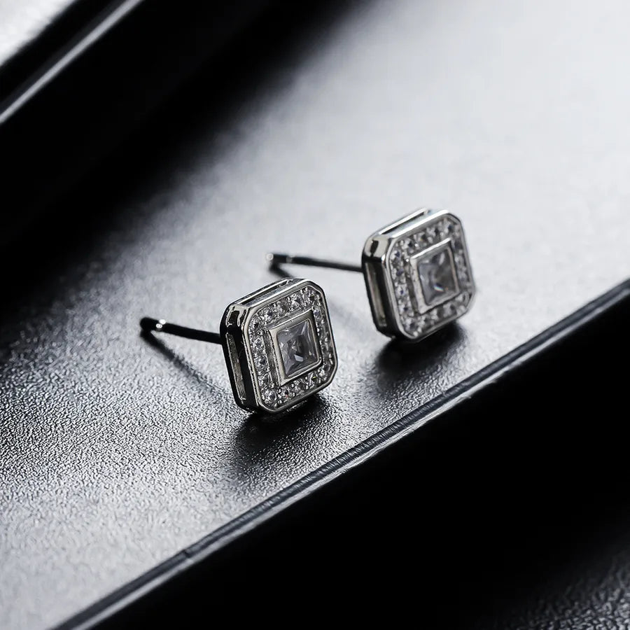 Titanium Steel Diamond Ear Cuff – Unisex & Non-Fading Diamond Stud Earrings (black) Single Piece