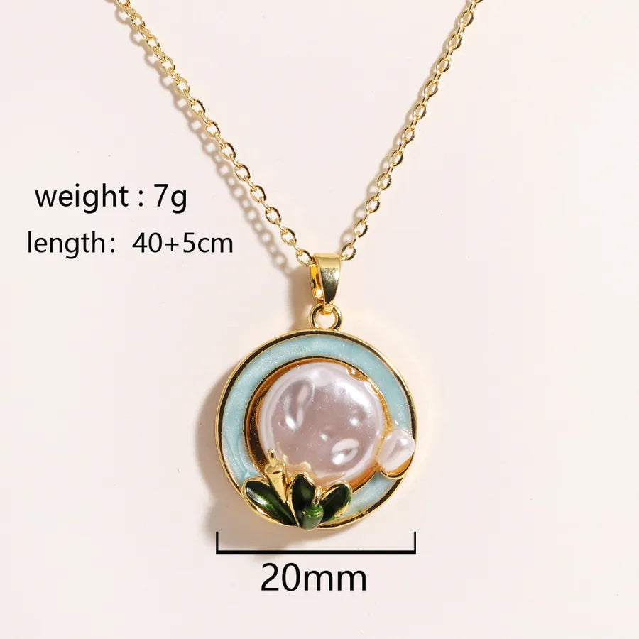 Floral Freshwater Pearl Pendant Necklace Style 3