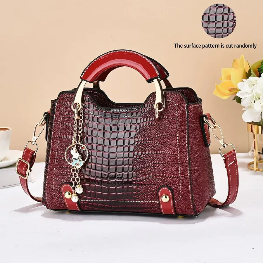 Crocodile Pattern Leather Shoulder Bag
