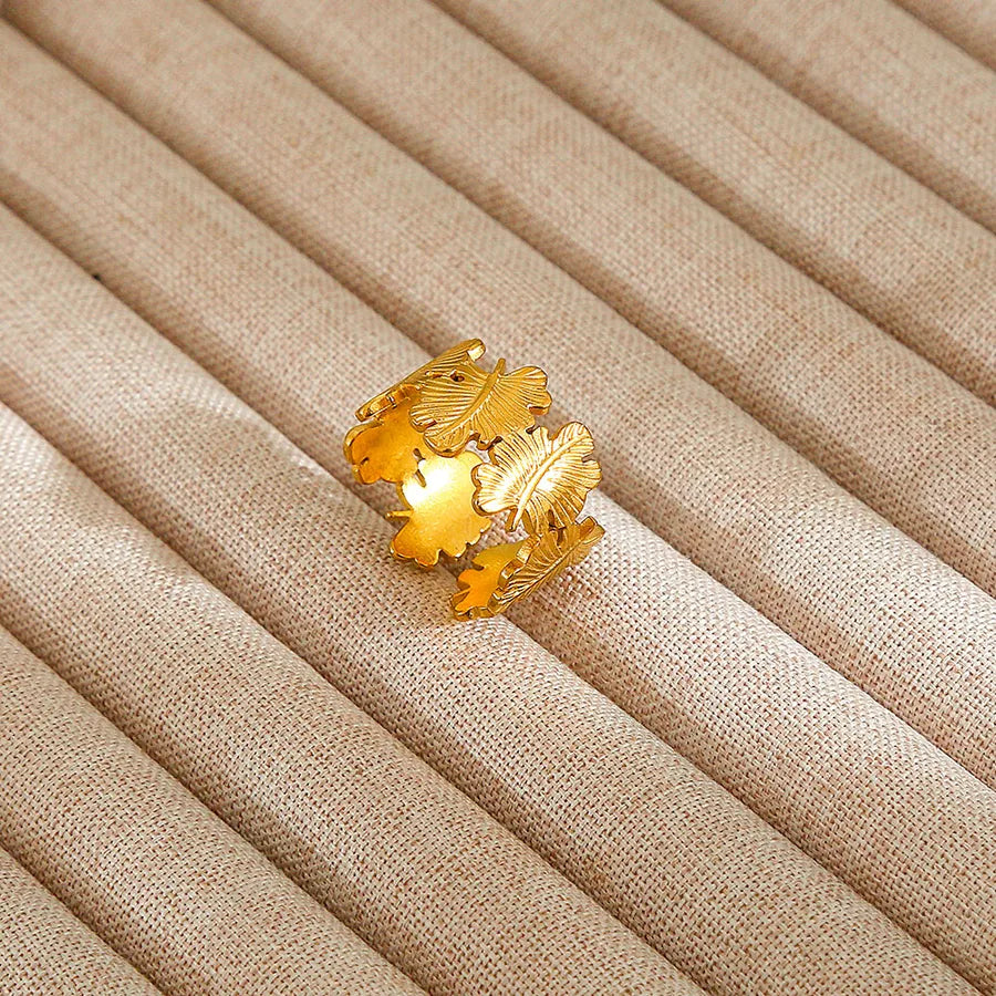 Heart Pattern Stainless Steel Ring H0121-0076