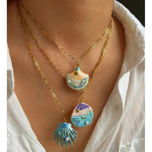 Ocean Shell Pendant Necklace – 18K Gold Plated
