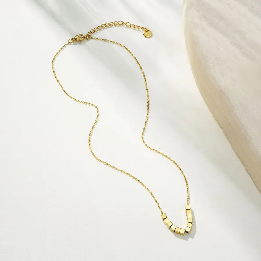 18K Gold Plated Geometric Gourd Necklace