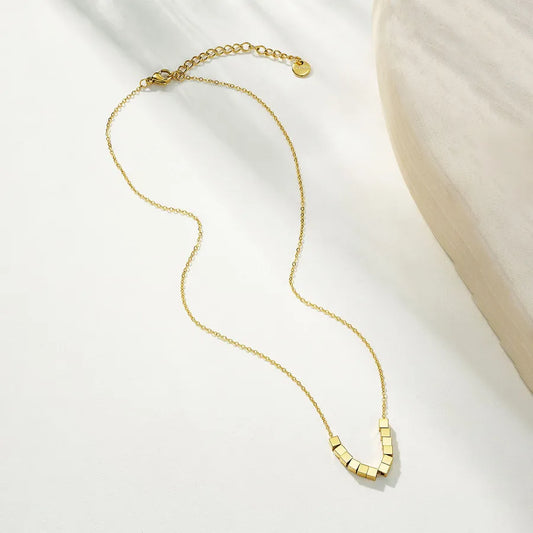 18K Gold Plated Geometric Gourd Necklace