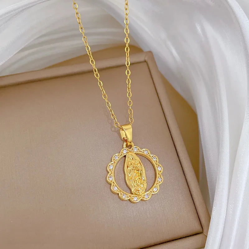 Gold Butterfly & Fish Choker Necklace G236 Titanium Steel Chain Copper Pendant