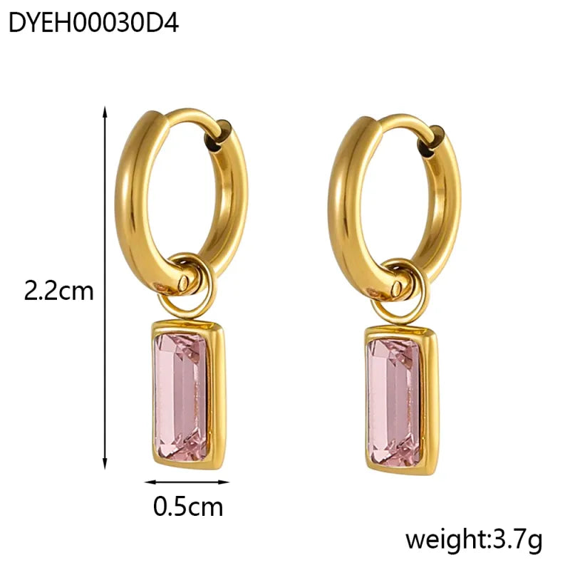 18K Gold Plated Geometric Titanium Necklace One Size DYEH00030D4 9*9*1