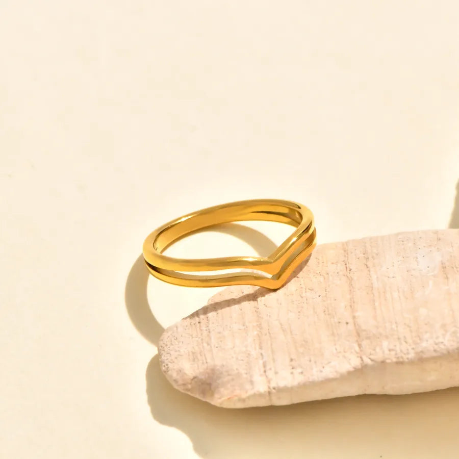 18K Gold Plated Wave Ring – Stainless Steel