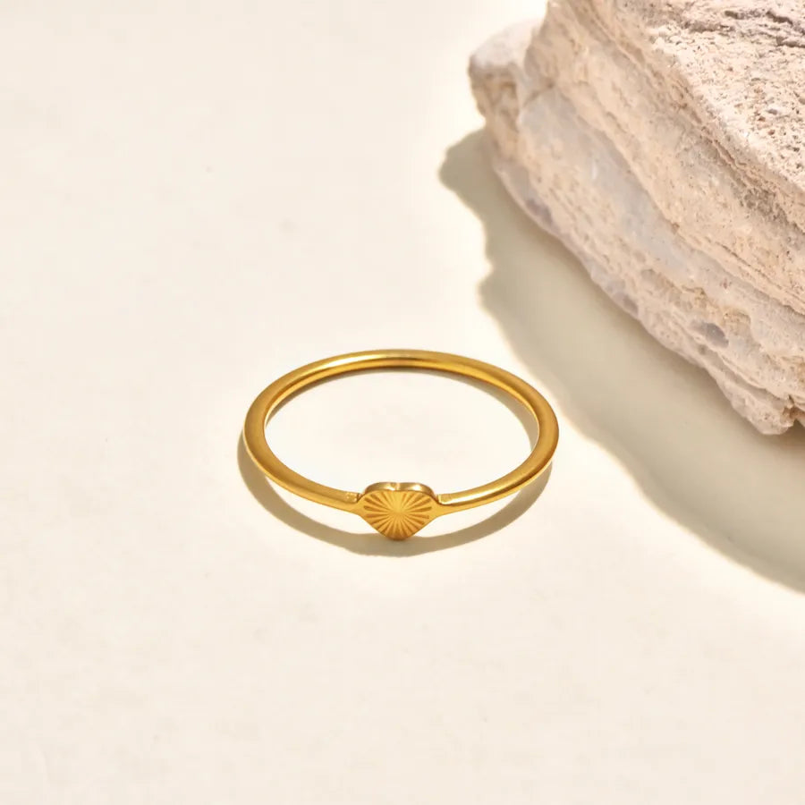 Gold Plated Asymmetric Heart & Wave Ring 5773001