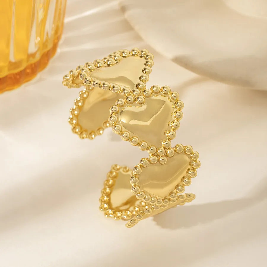 18K Gold Plated Stainless Steel Open Bangle Stainless Steel Electroplated 18k Real Gold Heart-shaped Arrangement Open Bracelet Style 4