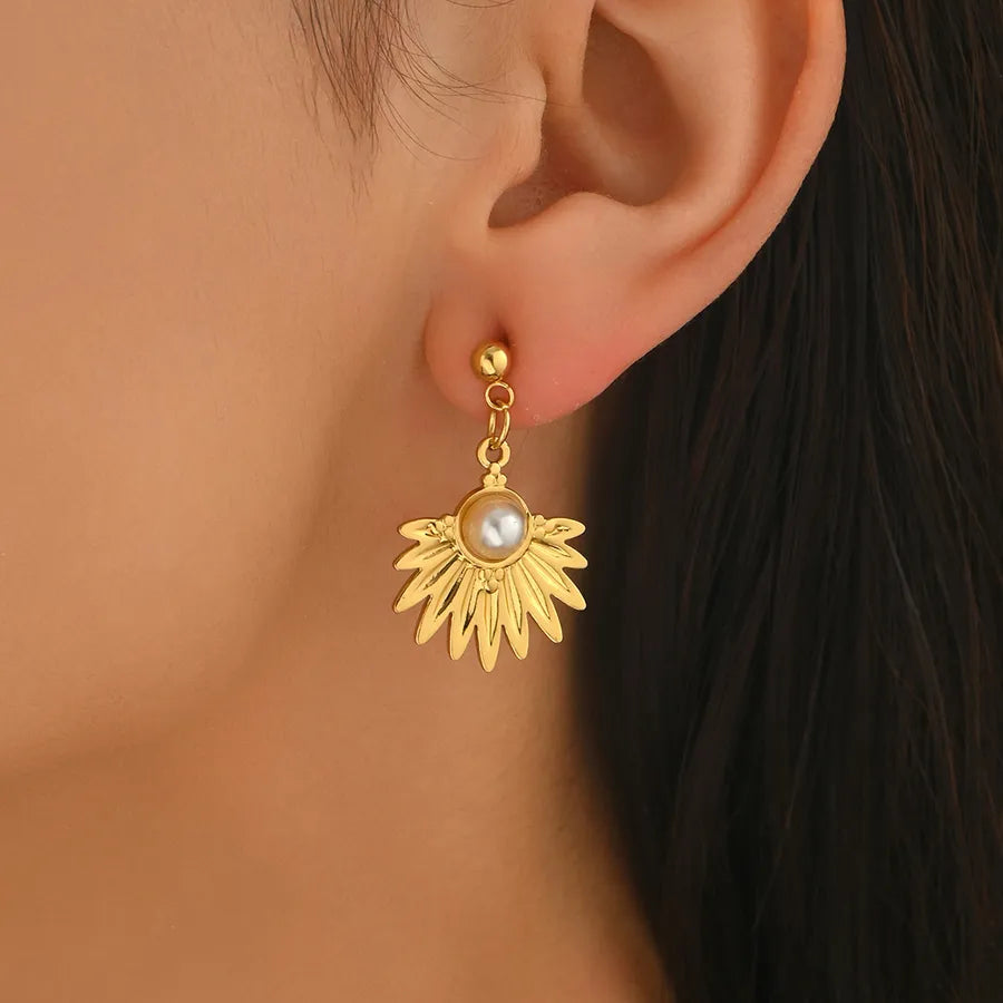 Vintage Pearl Fan Earrings - Gold Plated