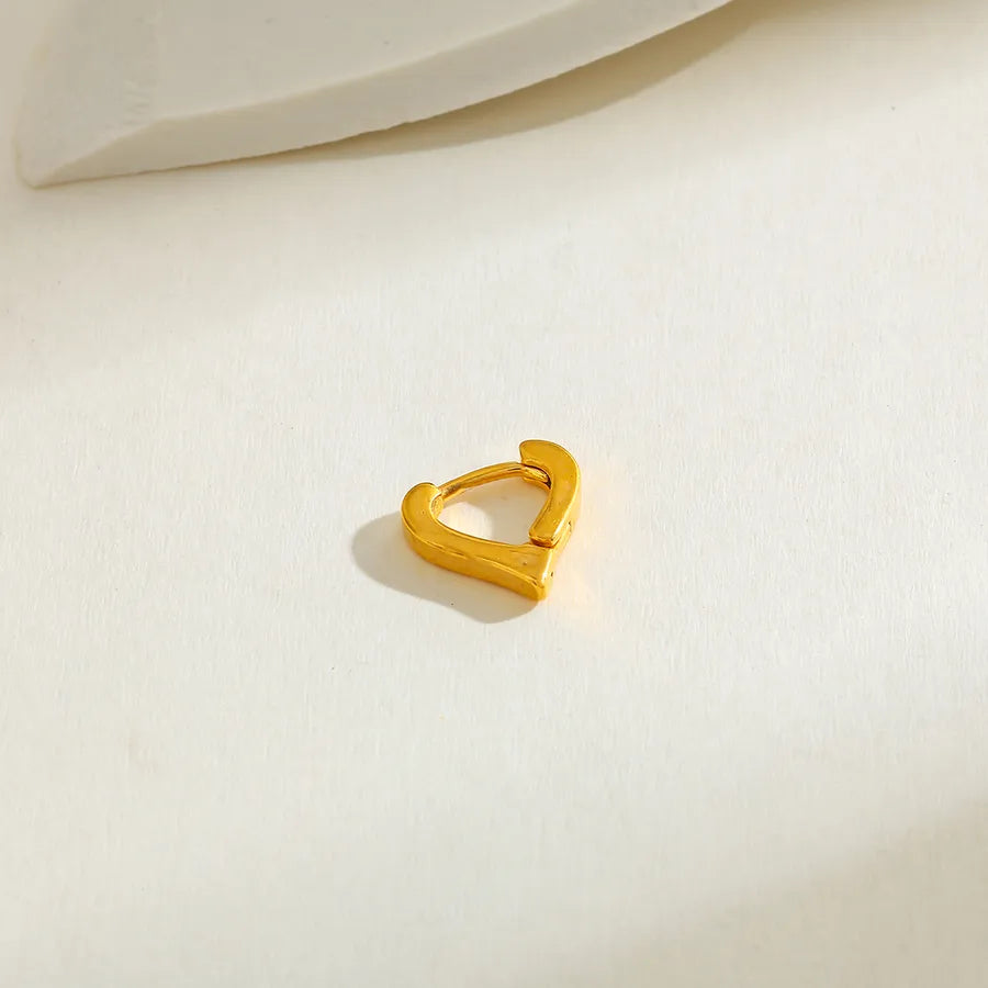 18K Gold Plated Heart Geometric Earrings Heart-shaped Gold-11.36*11.40*2.53mm