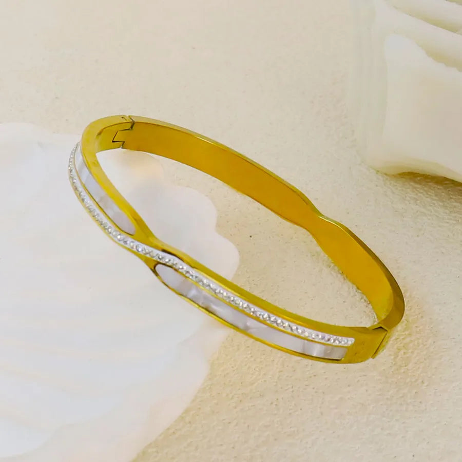 18K Gold Plated Star & Snake Stainless Steel Bracelet Average Size Gold Style 48