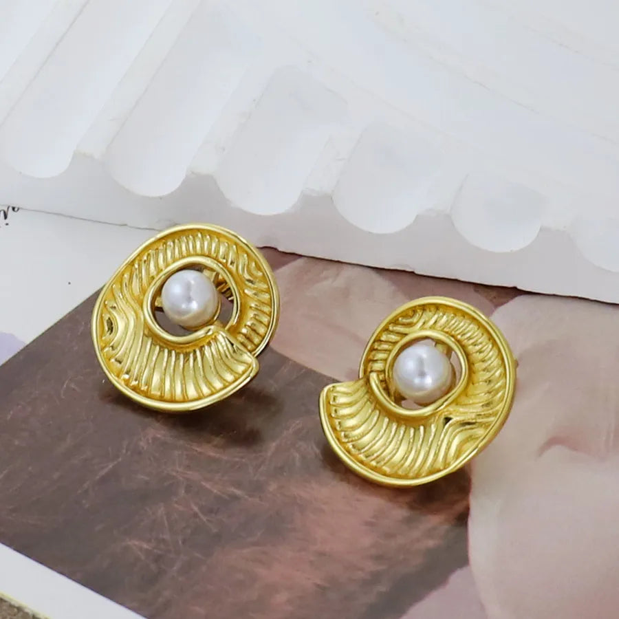 18K Gold Plated Butterfly & Flower Stud Earrings