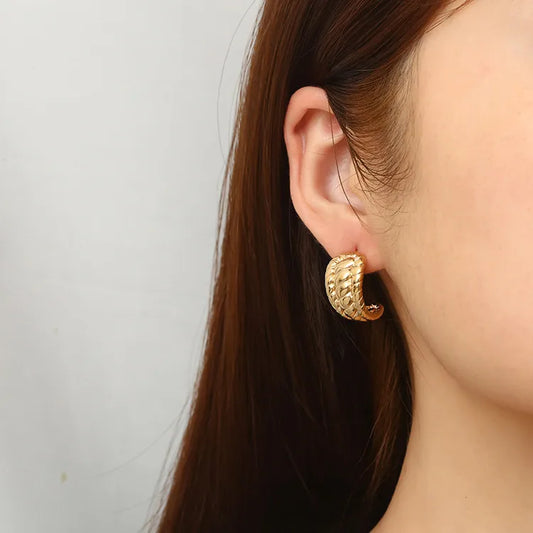 18K Gold Plated C-Shaped Hoop Earrings