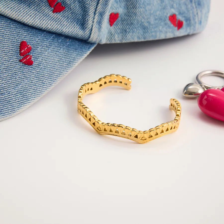 18K Gold Plated Lace Stainless Steel Bangle