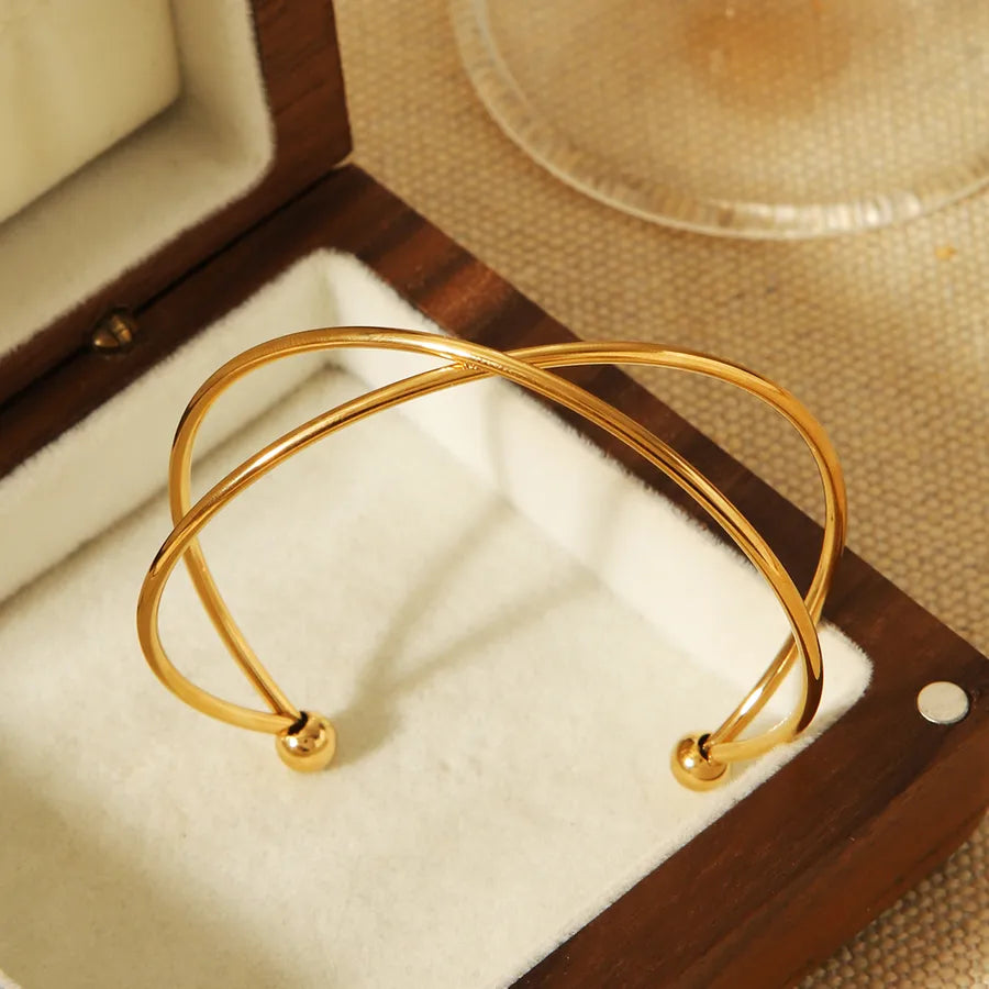 18K Gold Plated Stainless Steel Line Bangle