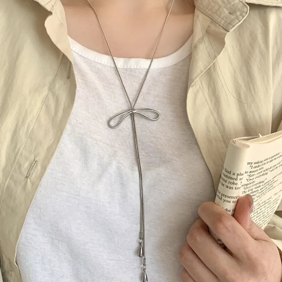 Gold Butterfly Knot Pendant Necklace