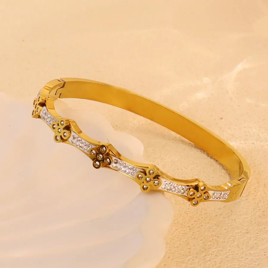 18K Gold Plated Star & Snake Stainless Steel Bracelet Average Size Gold Style 15