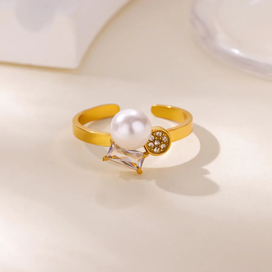 Gold Stainless Steel Wave Ring with Pearl & Zircon