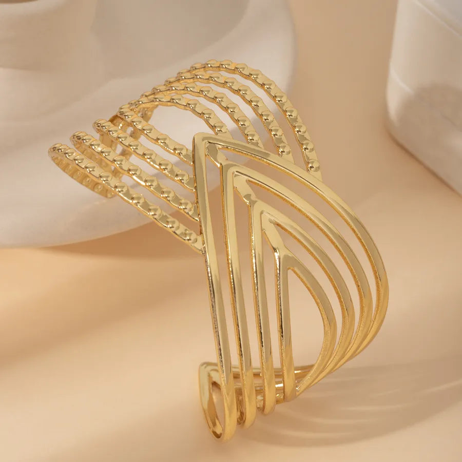 18K Gold Plated Stainless Steel Open Bangle Stainless Steel Electroplated 18k Gold Line Hollow Open Bracelet