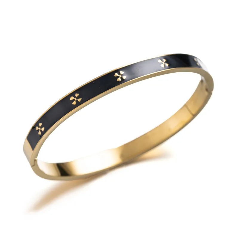 Four Leaf Flower Titanium Steel Bracelet