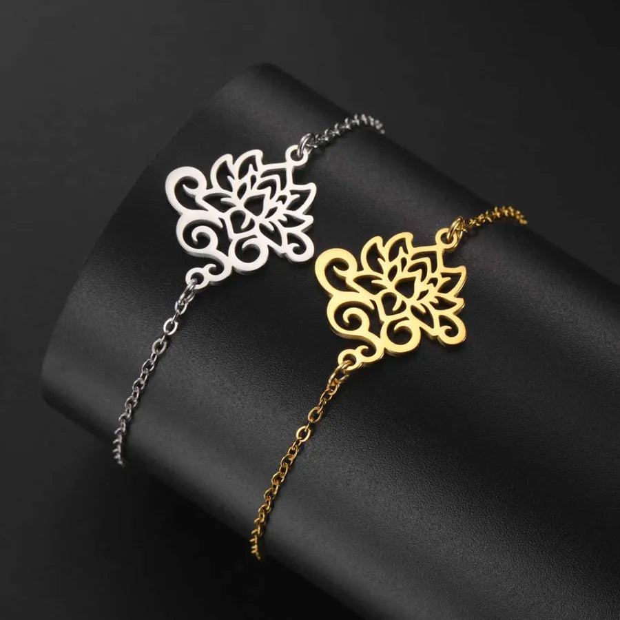 Retro Lotus Pendant Gold-Plated Bracelet