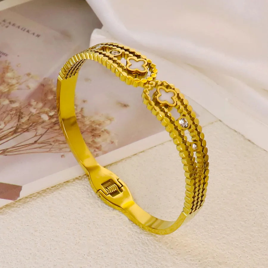 18K Gold Plated Zircon Hollow Stainless Steel Bracelet Average Size Gold Style 38