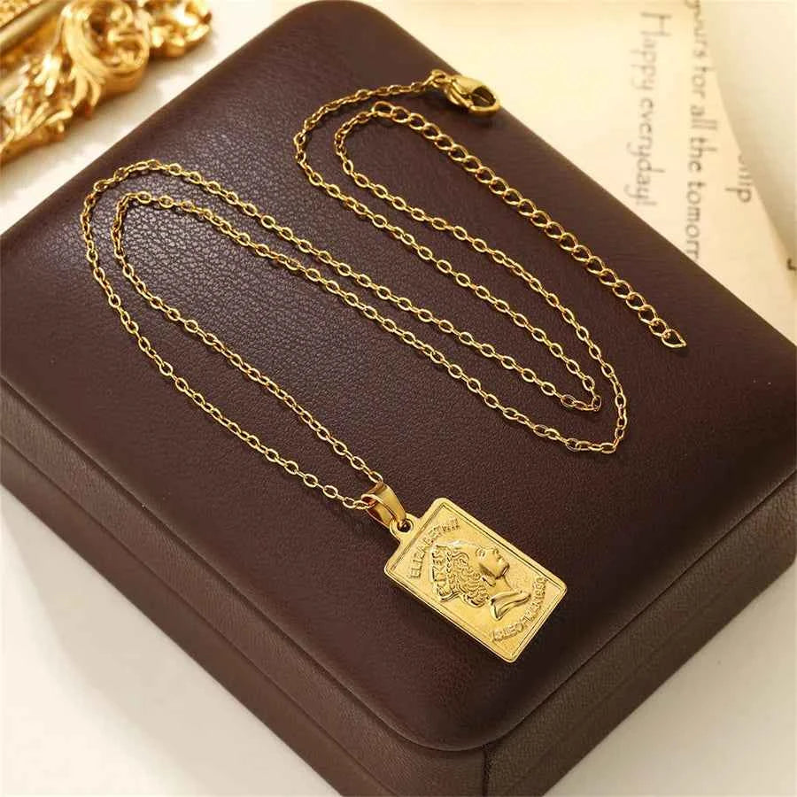 Queen Portrait Pendant Necklace – Stainless Steel