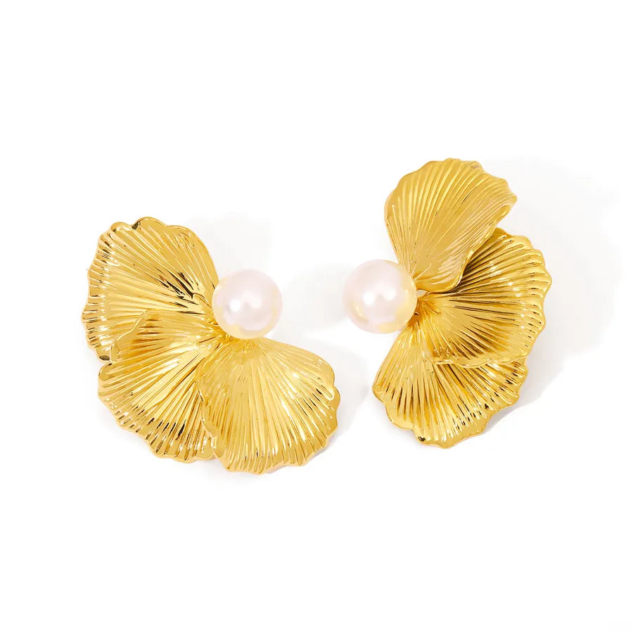 18K Gold Plated Pearl Petal Earrings