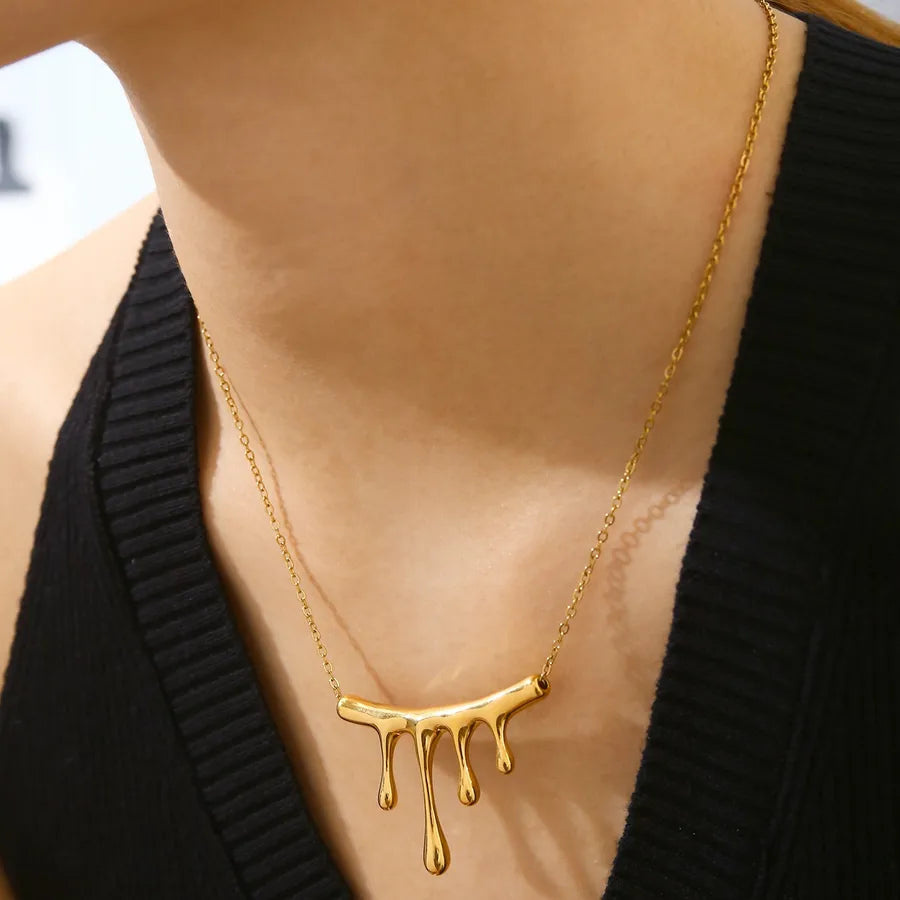 18K Gold Geometric Pendant Necklace for Women