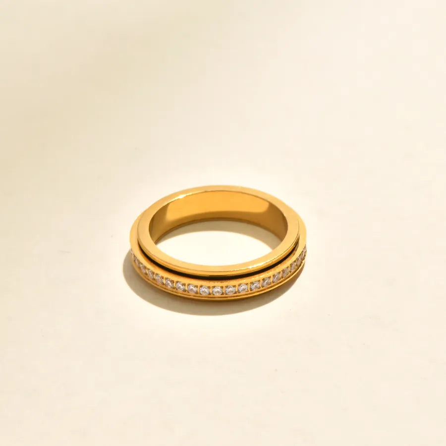 Gold Plated Geometric Heart Zircon Ring