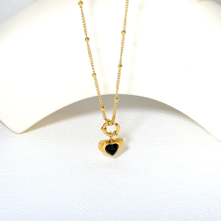 Black Agate Heart Pendant Necklace