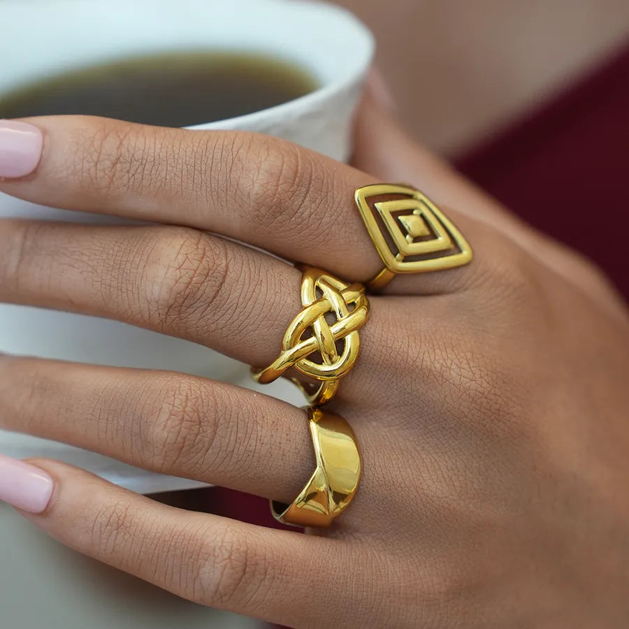 18K Gold Geometric Adjustable Ring for Women