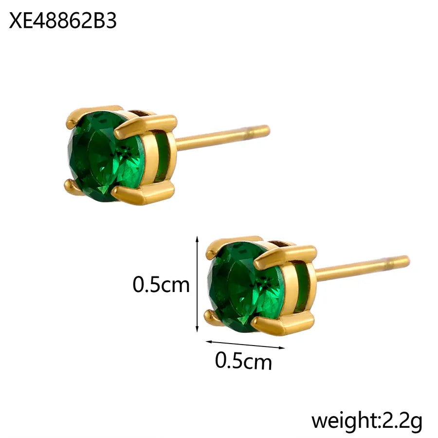 18K Gold Plated Geometric Titanium Steel Necklace One Size XE48862B3 9*9*1