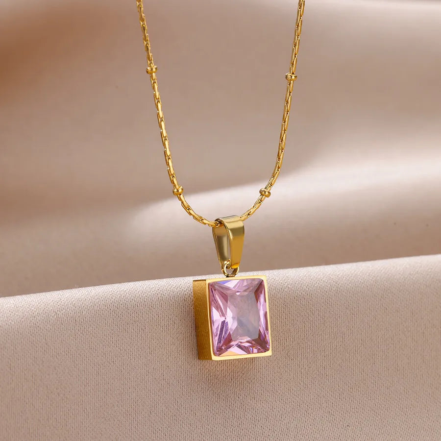 18K Gold PVD Geometric Heart Pendant Necklace