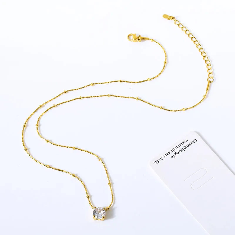 Elegant Round Zircon Pendant Necklace