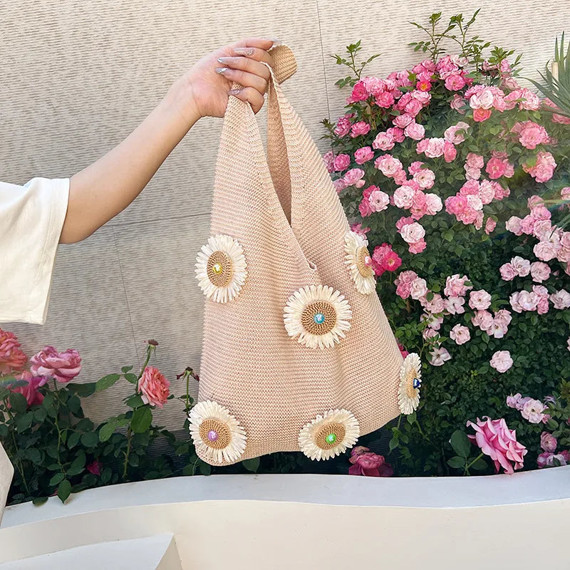 Women's Knit Floral Beach Shoulder Bag