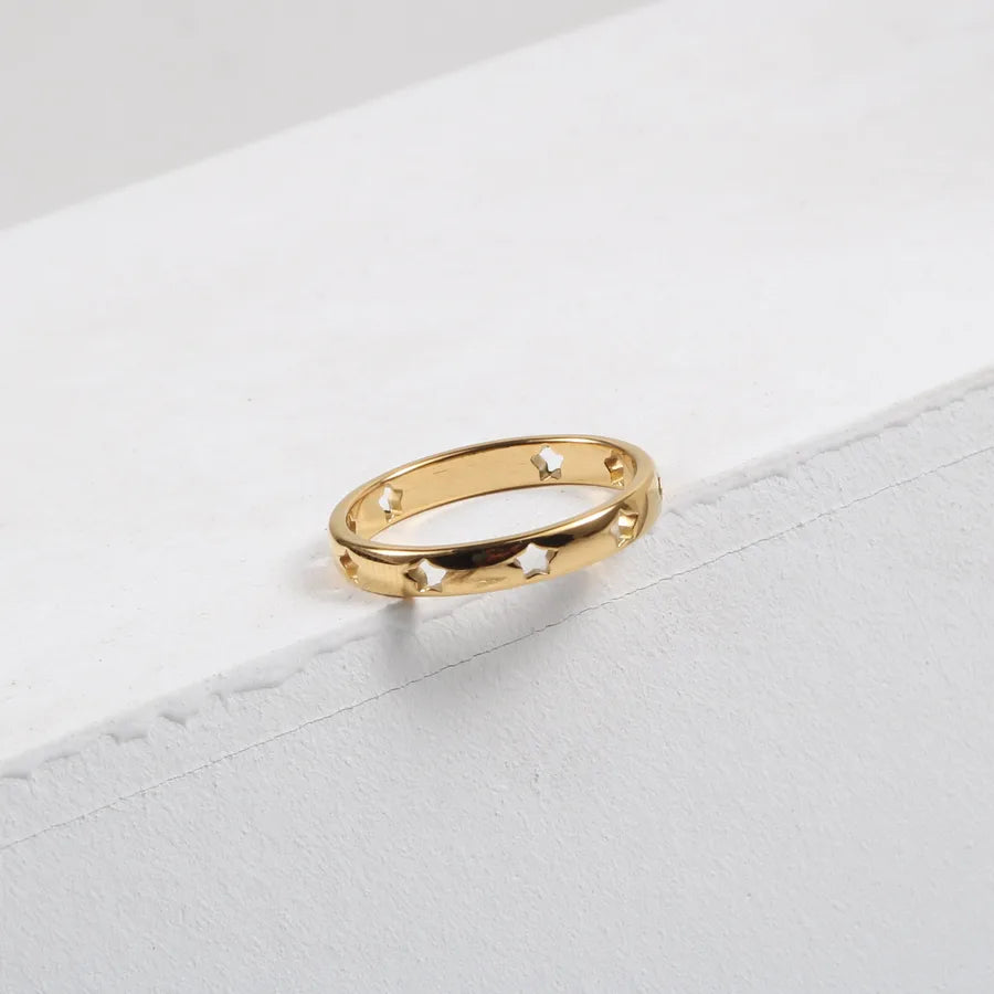 18K Gold Star Ring – Titanium Steel Luxury Design