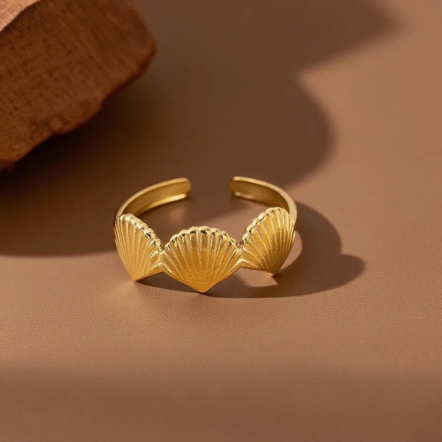 Hollow Seahorse Ring in Stainless Steel