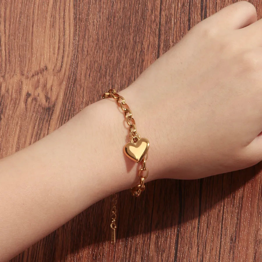 Gold Heart Pendant Chain Bracelet for Women Gold